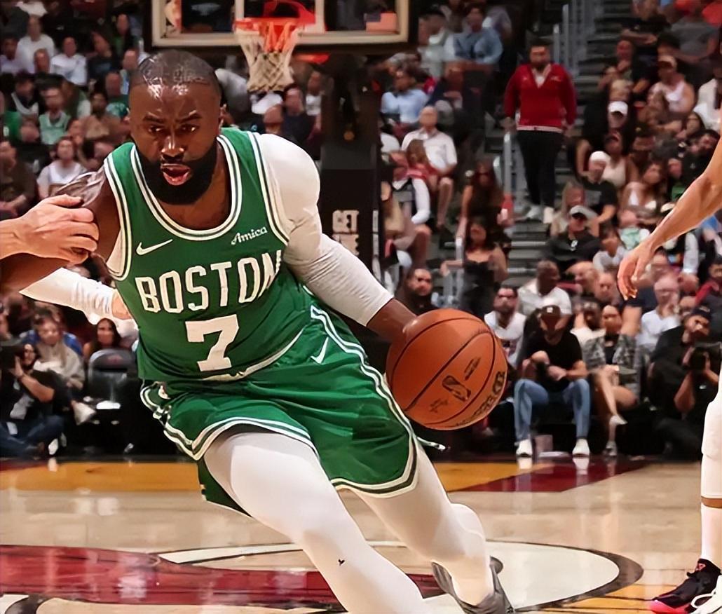 AG体育官方网站-NBA常规赛明天4月10日焦点战！湖人避免四连败，火箭冲击8连胜